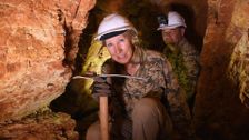 S4 E9: Aussie Gold Hunters
