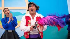 S5 E22: Pirate Dancing