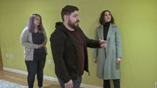 S219 E5: Privacy From Family in Philly