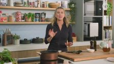 S13 E42: Everyday Gourmet with Justine Schofield