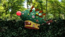 S2 E16: Windy Day in the Garden