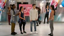 S6 E12: Convention Tension