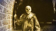 S3 E1: Strange Sightings