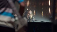 S2022 E27: A Star Is Torn - Tim Minchin