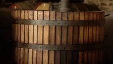 S2 E3: Wine Lovers' Guide to Australia