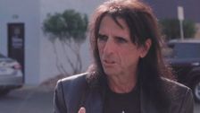 S10 E1: Alice Cooper Returns