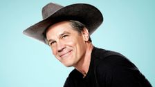 S49 E14: Josh Brolin; Ariana Grande