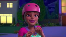 S1 E6: Skate to Me, Barbie