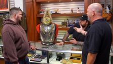 S24 E8: Unique Weapons & Rick's Armor