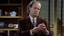 S2 E17: Daphne's Room