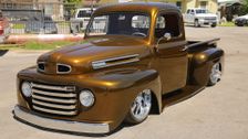 S7 E12: '49 Ford Rust to Royalty