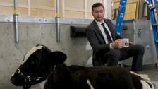 S7 E6: The Weekly with Charlie Pickering