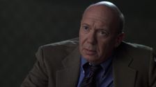 S3 E17: Surveillance