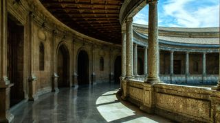 Alhambra: At The Crossroads Of Cultures