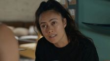 S38 E28: Home and Away