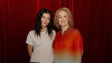 S4 E4: Lorde