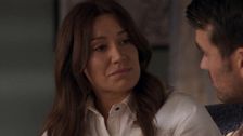 S39 E87: Home and Away