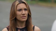 S38 E10: Home and Away