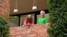 S37 E22: Balconies, Courtyards and Small Gardens