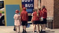 S1 E22: The Body Bus