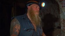 S10 E11: From the Last Hole
