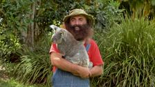 S35 E9: Autumn: Visit Australia Zoo and Smell the Roses