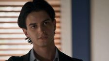 S38 E197: Home and Away