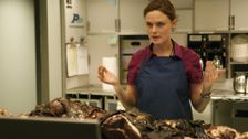 S4 E10: The Passenger in the Oven