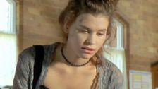 S7 E9: Heartbreak High
