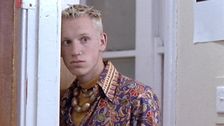 S4 E14: Heartbreak High