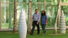 S28 E8: Gardens Of Parliament, Autumn Root Vegetables & An Urban Oasis