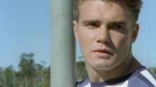 S6 E22: Heartbreak High