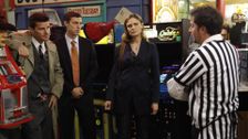 S5 E9: The Gamer in the Grease