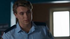 S39 E83: Home and Away