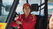 S38 E119: Home and Away