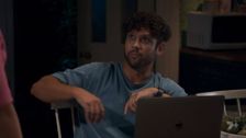 S38 E95: Home and Away