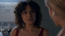 S38 E180: Home and Away