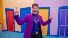S8 E33: Anthony Learns the Theremin!