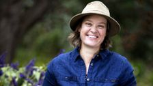 S29 E4: A Different Approach, Playing With Plants & Re-potting Fruit Trees