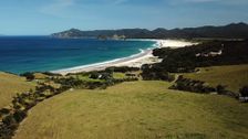 S3 E1: Great Barrier Island