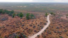 S4 E6: Barkinji - Ngyiampaa - Mutthi Mutthi Country - Mungo NSW
