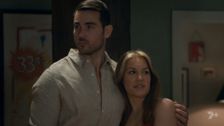 S38 E32: Home and Away