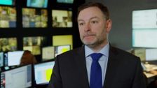S6 E3: Surveillance Oz