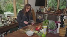S3 E23: Thai Green Curry MYOTO